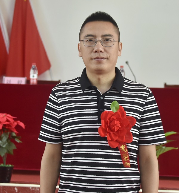 二支部 .JPG 二支部 .JPG