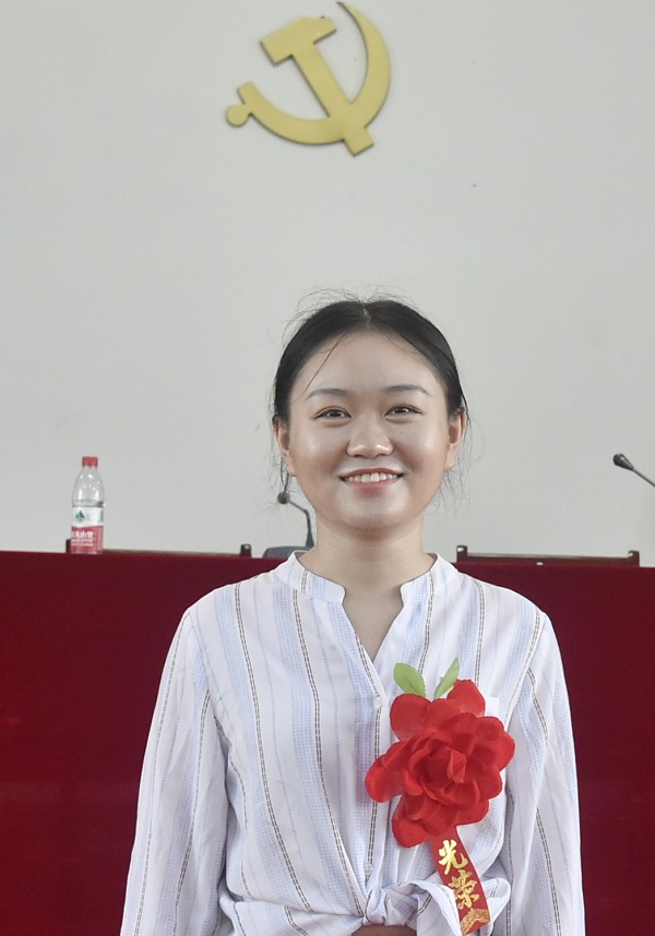 护理安路平.JPG 护理安路平.JPG