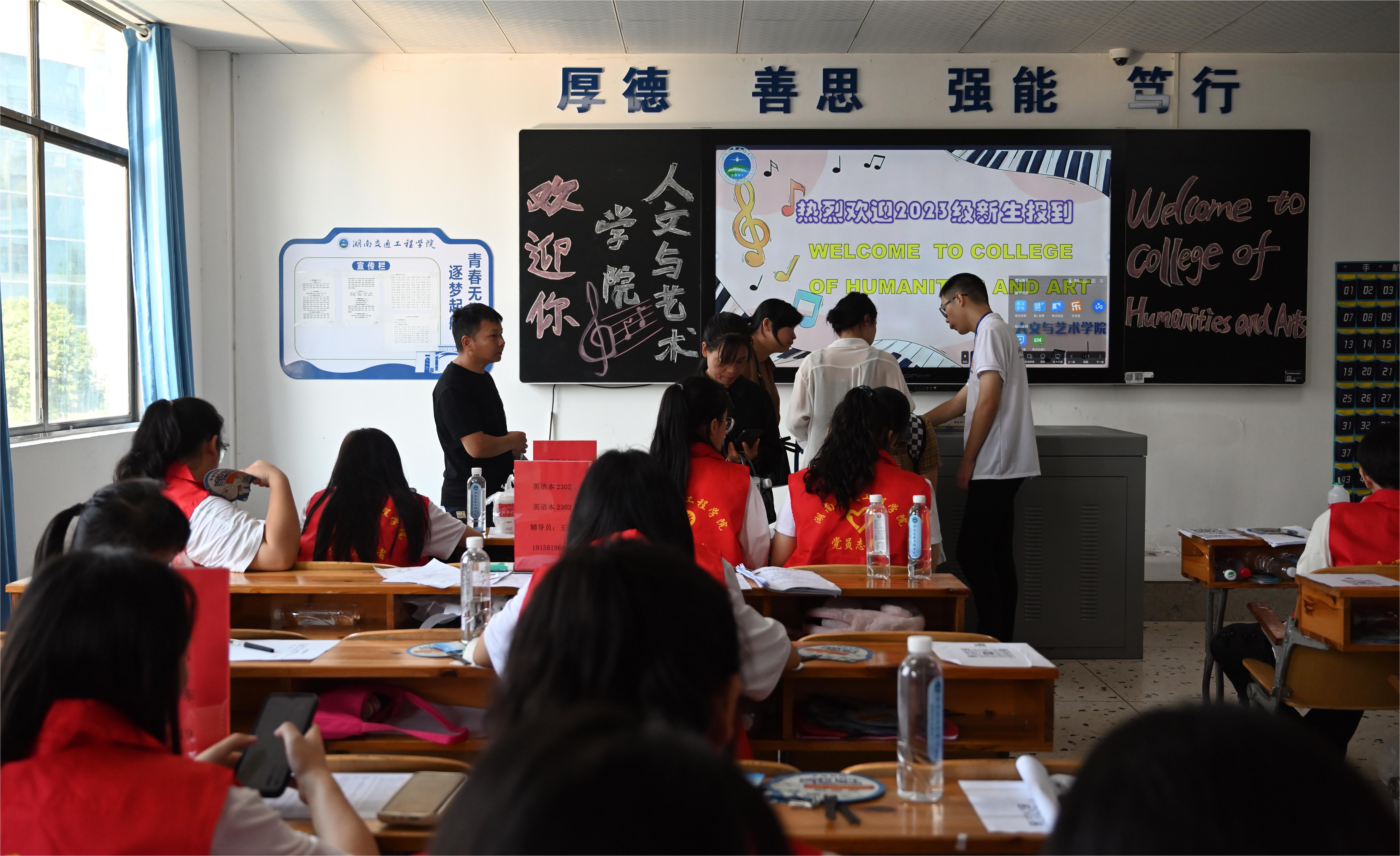 DSC_0682.JPG DSC_0682.JPG