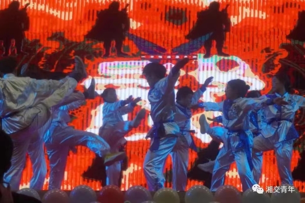 08b420bd3a35a7d58e569abe352822e.jpg 08b420bd3a35a7d58e569abe352822e.jpg